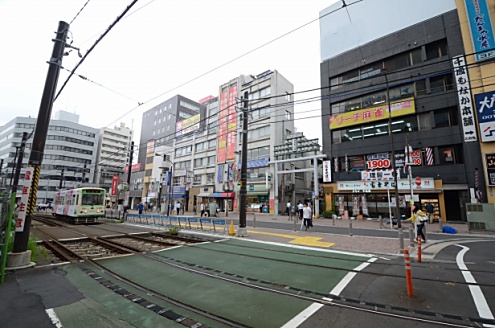 ENVIRONMENT 1F  各線・大塚駅前の様子。 
